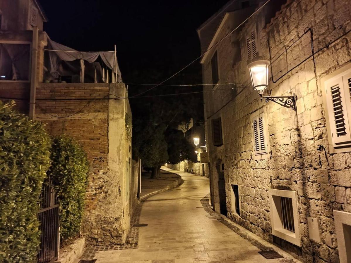 The Center Of Split, Renovated Stone House Exterior foto